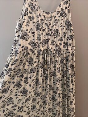 Cream Floral Spaghetti Strap Midi Dress Christy Dawn Lincoln medium size